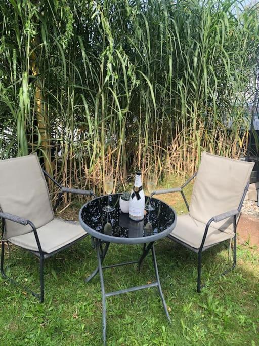 Gemuetliches Einliegerapartment, 50 Qm 트립스타트 외부 사진
